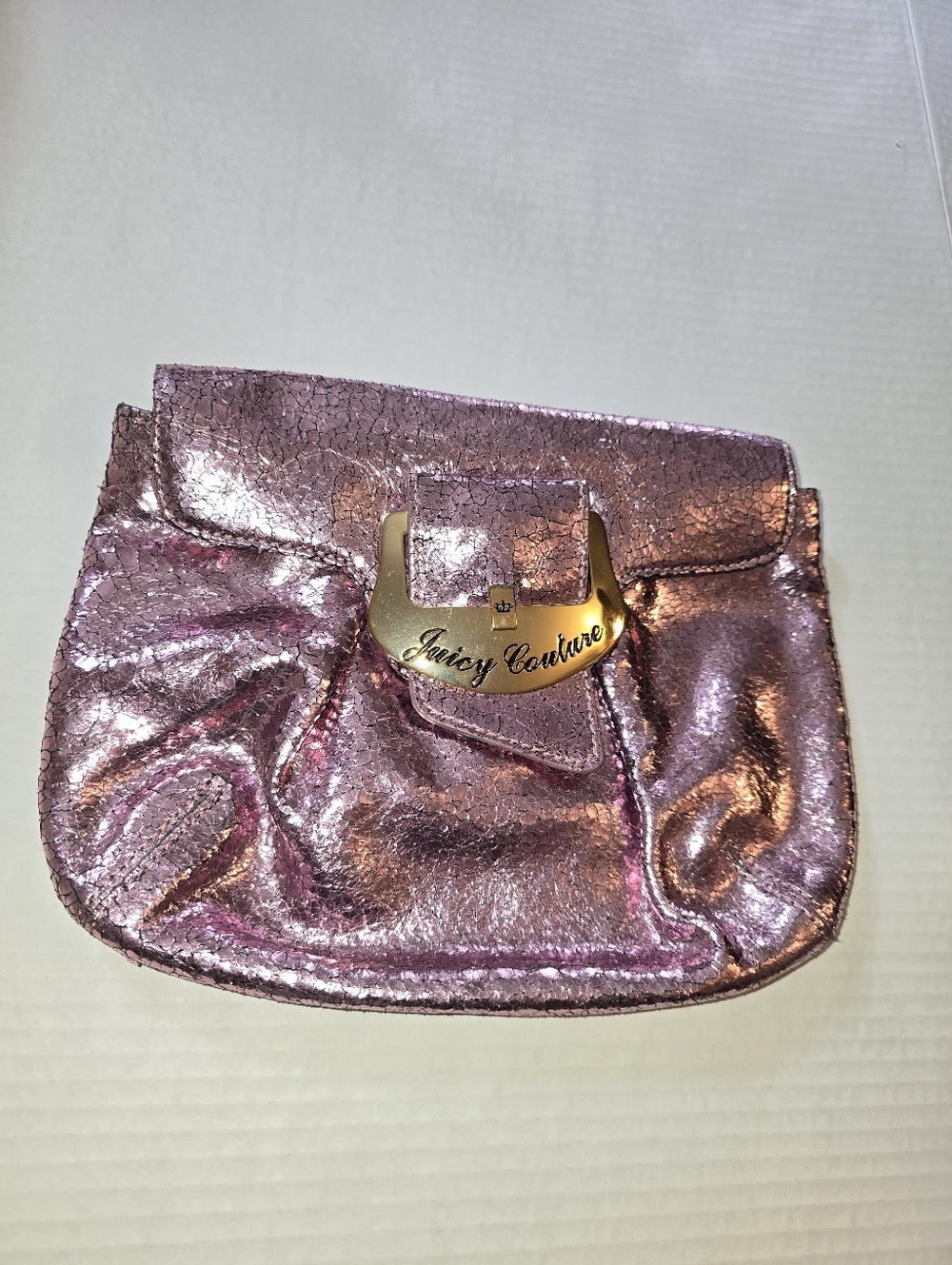 Vintage Y2K Juicy Couture Metallic Pink Crackled Leather Clutch 💖